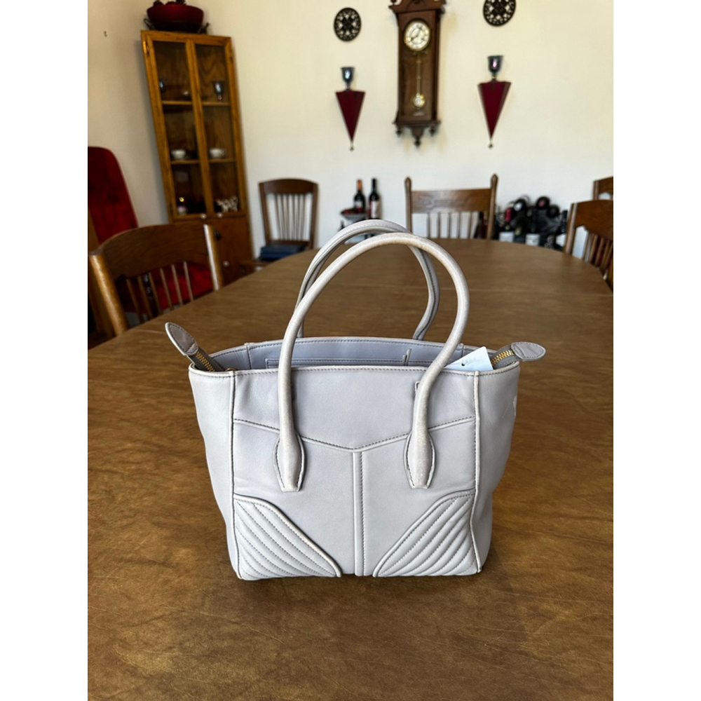 Miu Miu Beige Leather Tote Bag - Picture 3 of 14